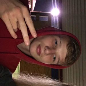 Meet your Posher, Larry